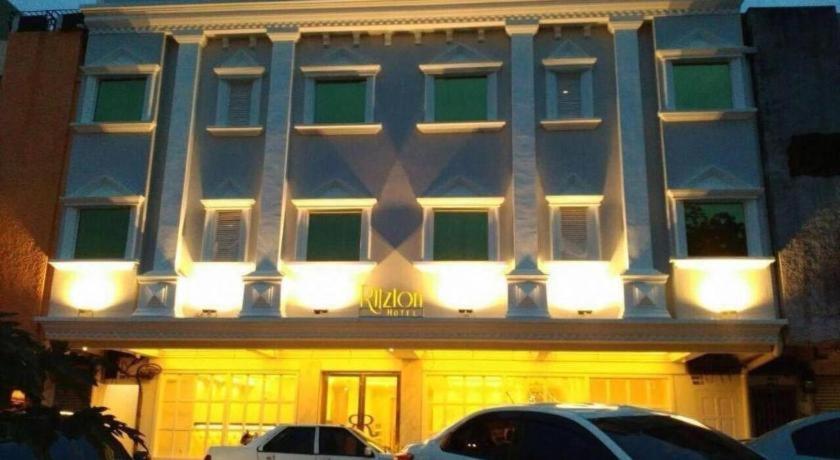 Ritzton Hotel Джохор-Бару Екстер'єр фото